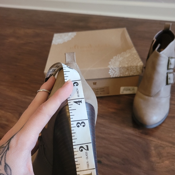 Altar'd State Booties!! - Picture 4 of 7